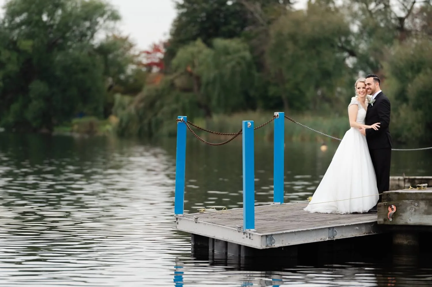 A couple on the Dow's Lake docks outside Lago